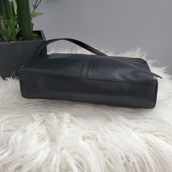 Liz Claiborne Leather By Co. Black Soft Leather Crossbody Bag Purse - Picture 4 of 12